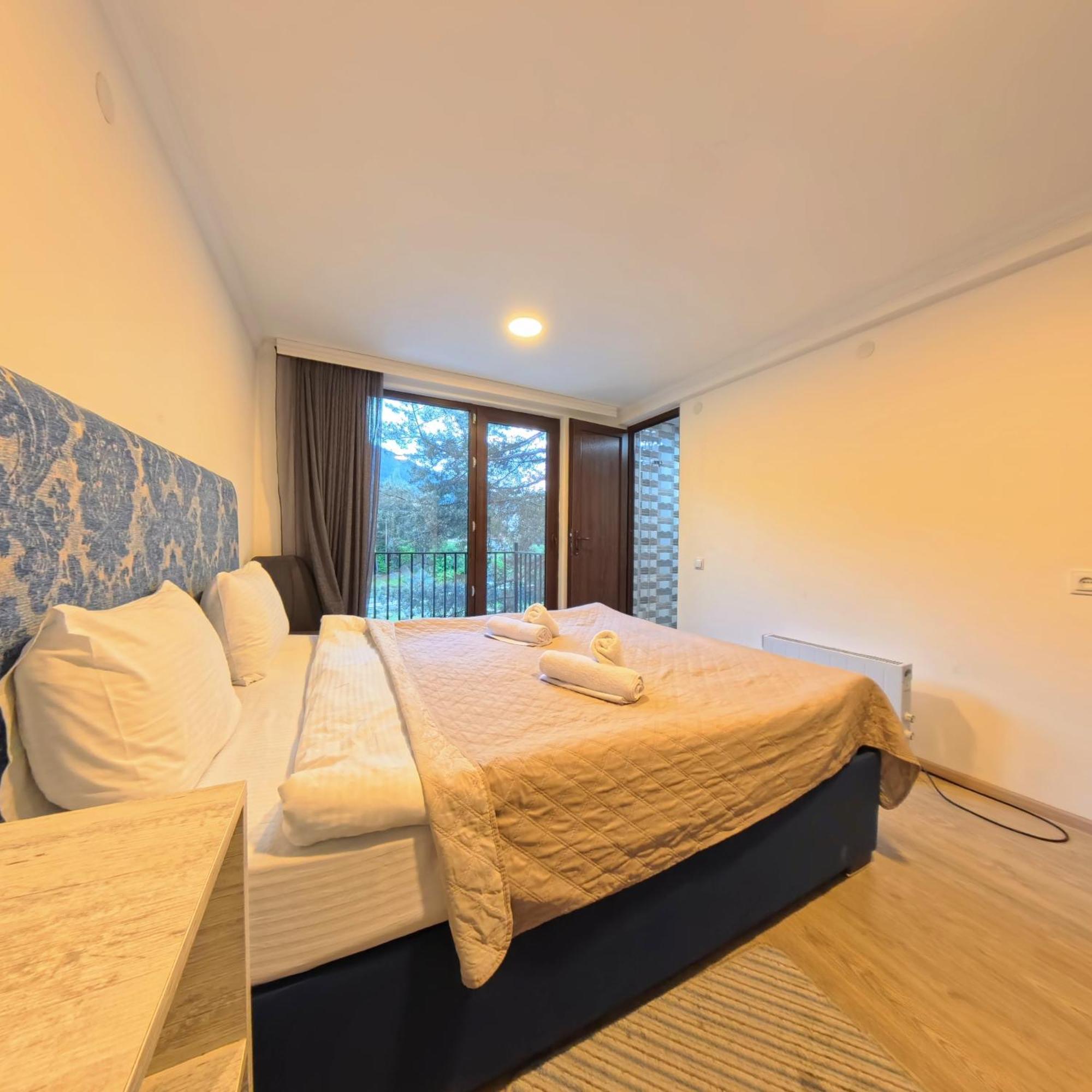Shara Hotel Mestia Rum bild